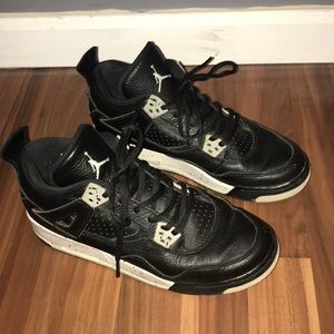 Air Jordan 4 “Oreo” Size 7